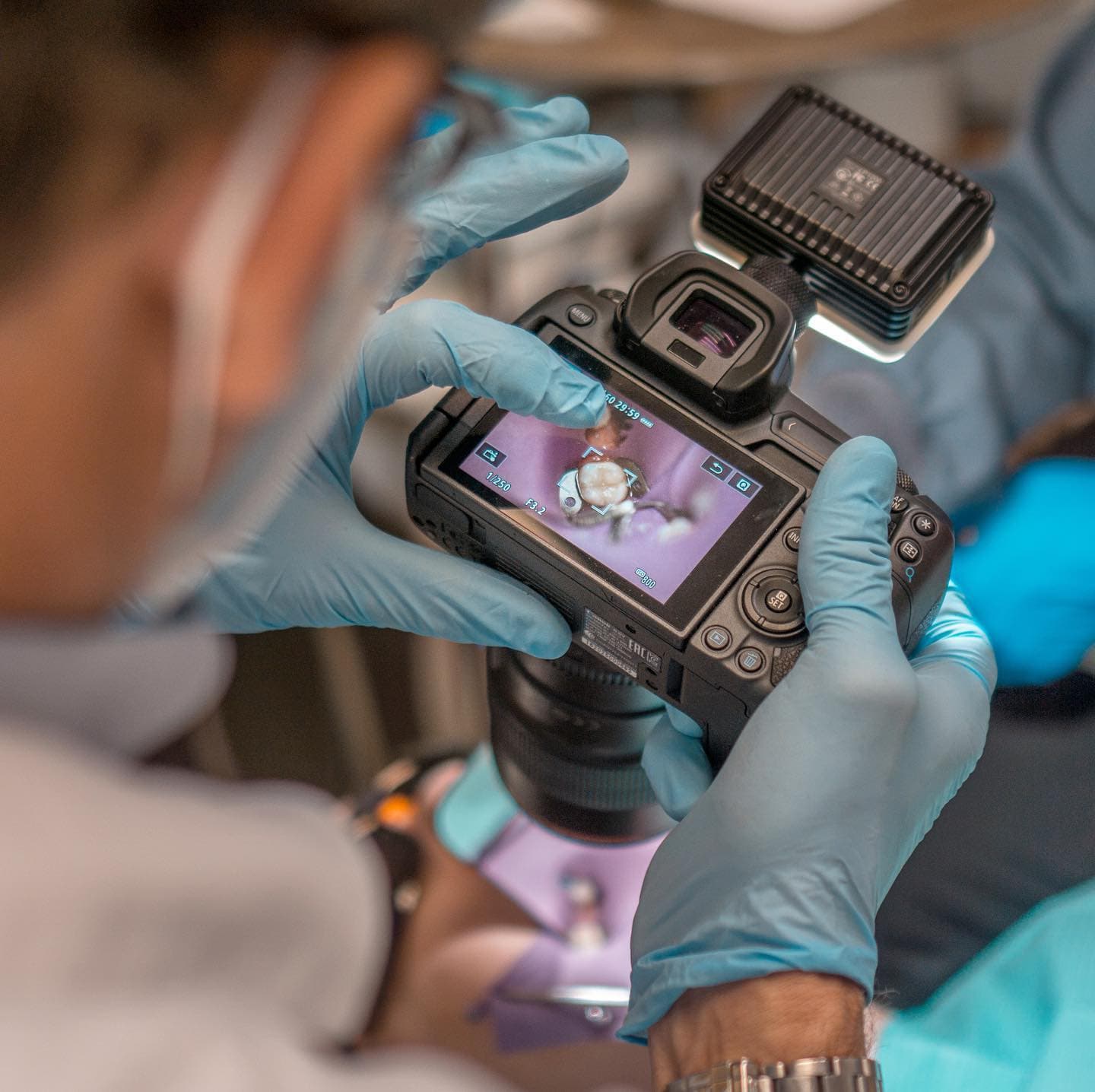 Síntomas de endodoncia: cuándo llamar y salvar el diente
